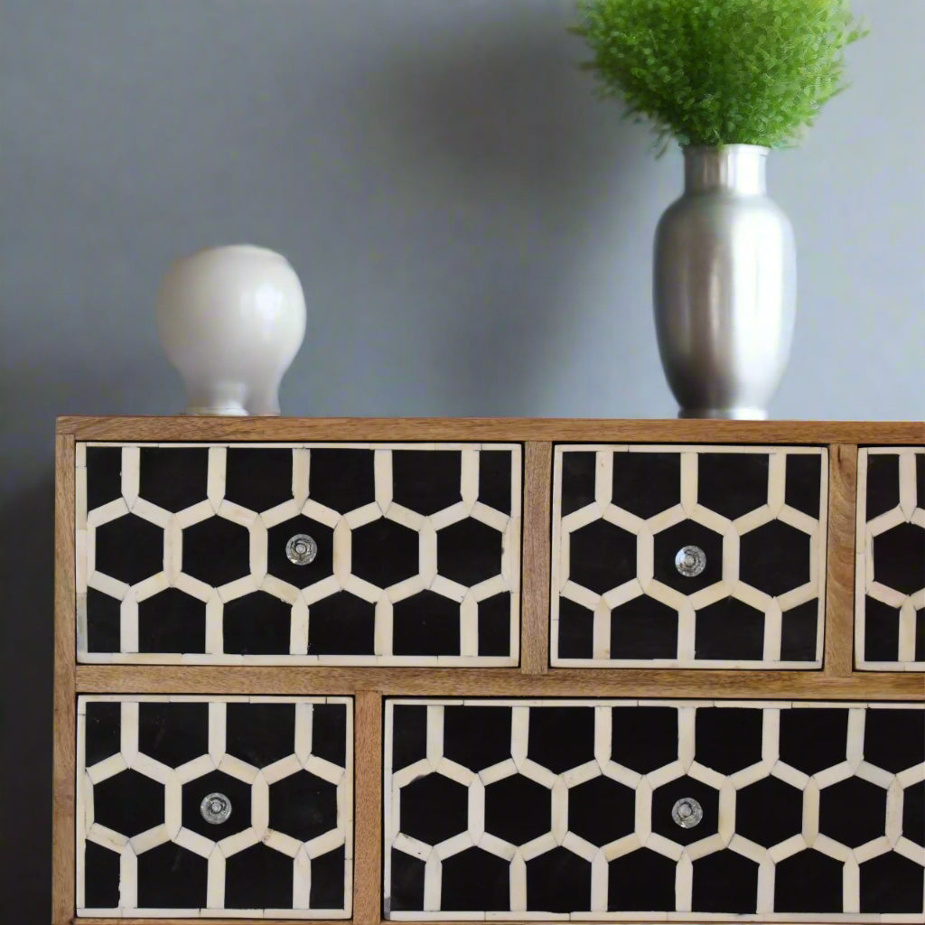 Honeycomb U-Shape Bone Inlay Chest
