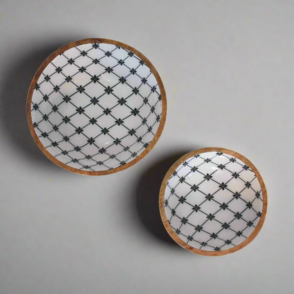 Black & White Flower Bowl Set